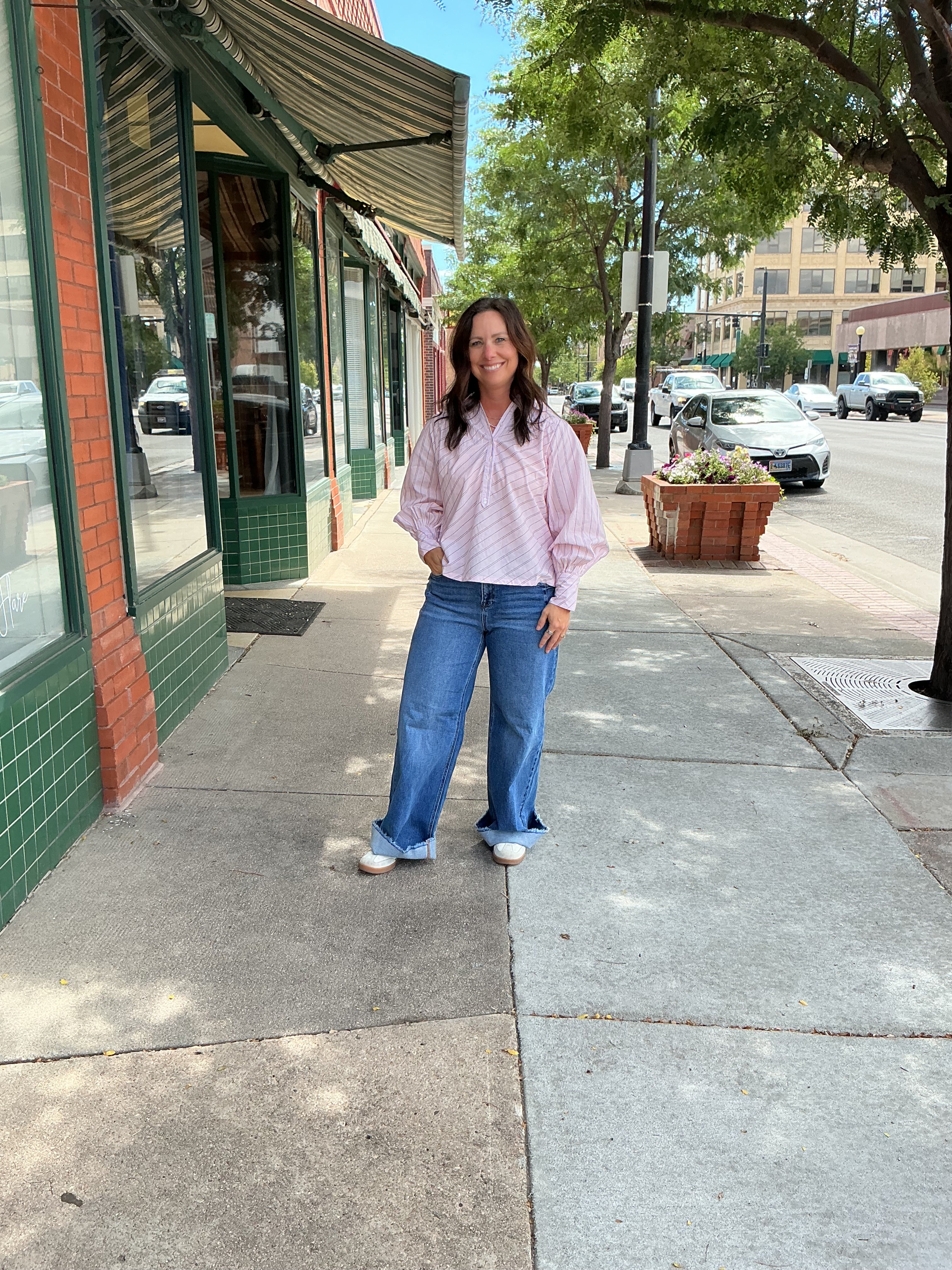 Mid Rise Risen Fray Hem