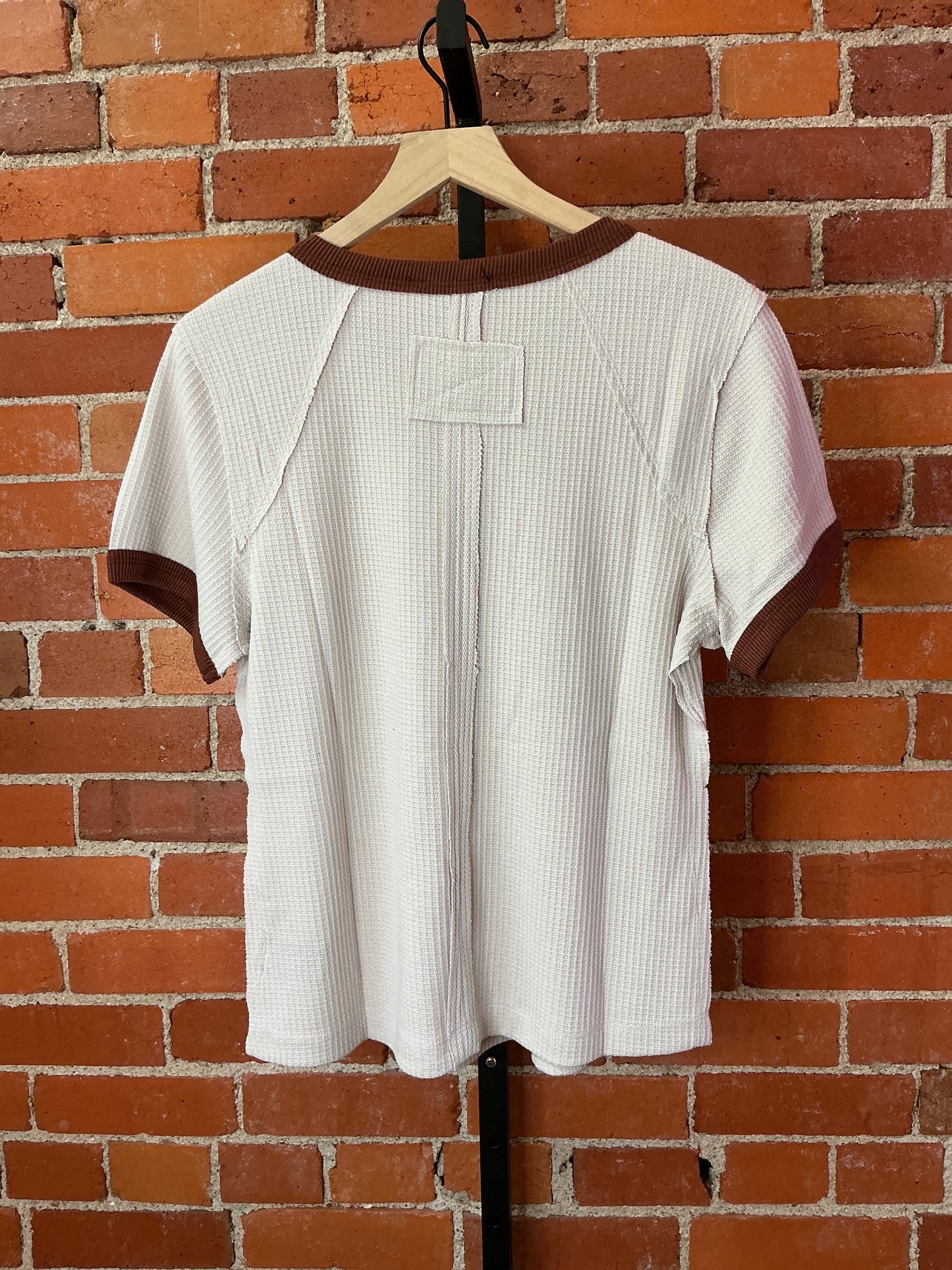 TEXTURED EVRYDAY TEE