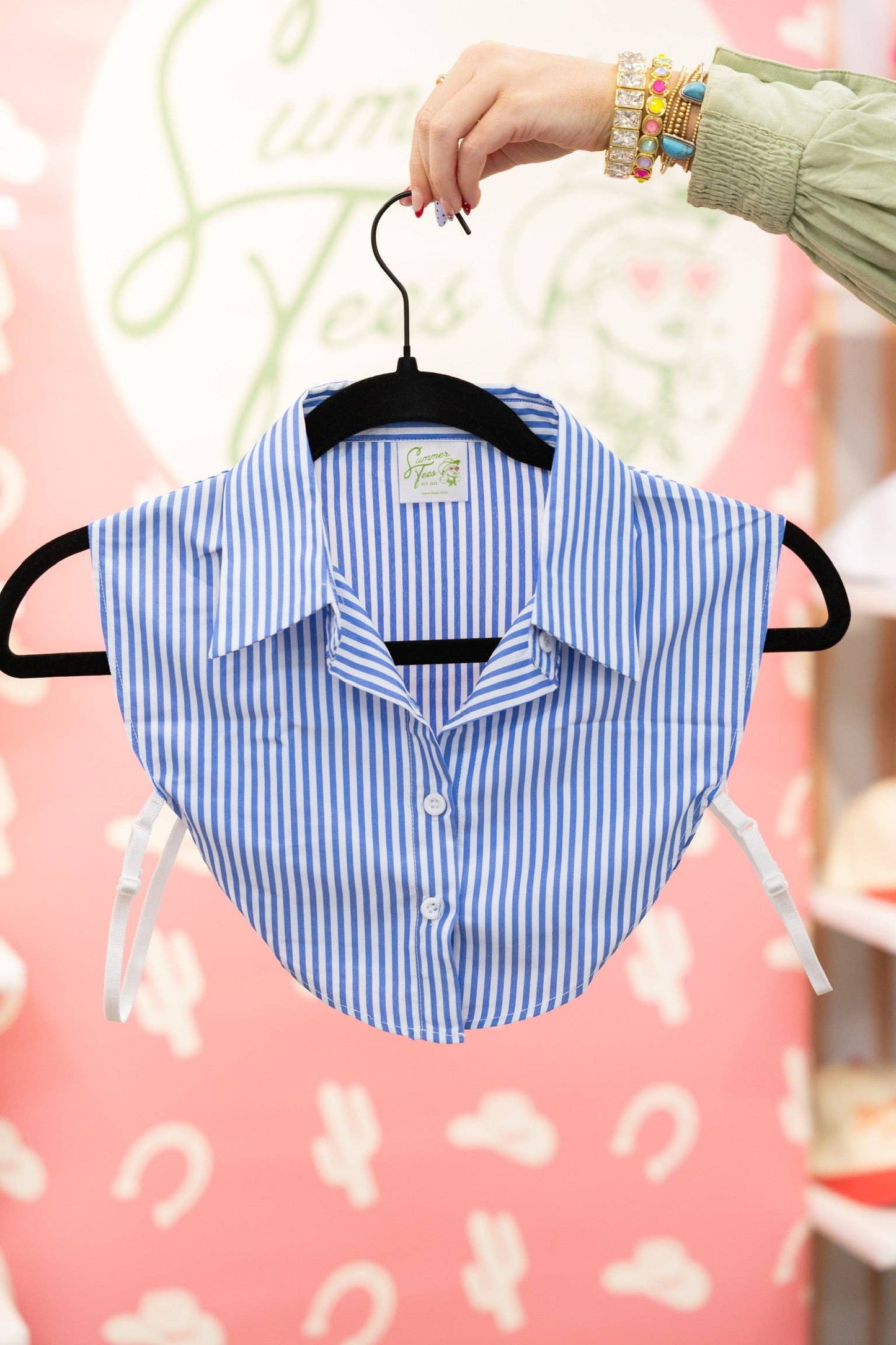 BLUE & WHITE STRIPED COLLAR