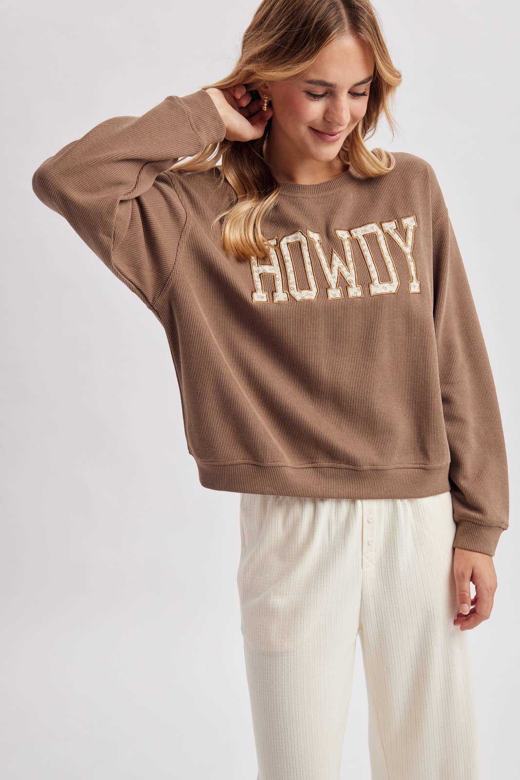 WESTERN 'HOWDY' FLORAL GRAPHIC COZY SWEATSHIRT