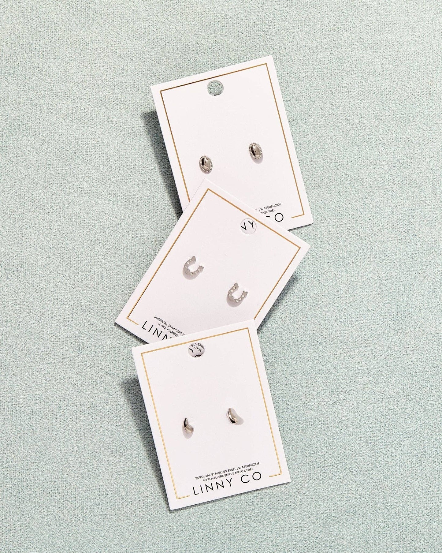 Screwback Stud Earrings - Horseshoe Silver
