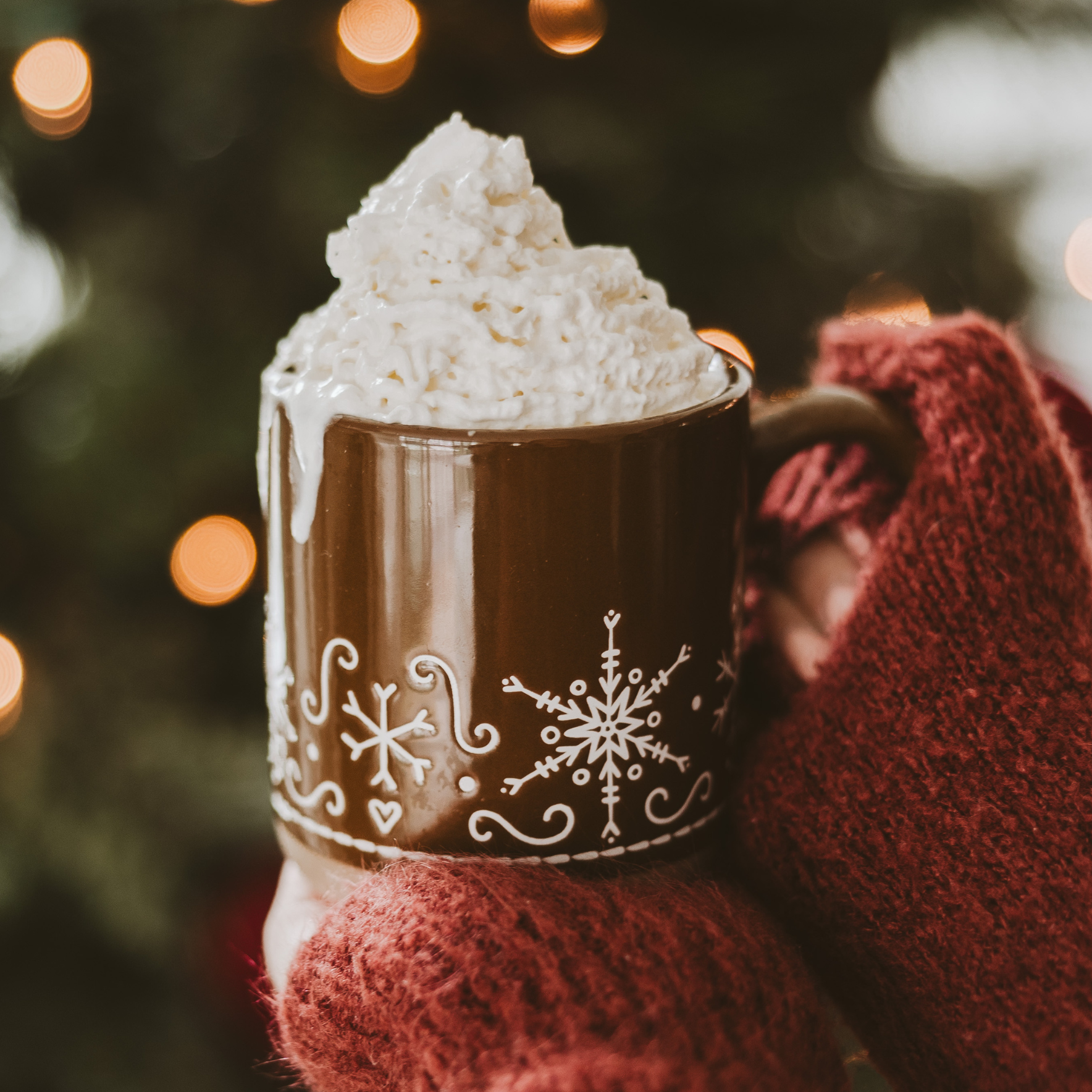 Gingerbread Stoneware Coffee Mug - Christmas Decor