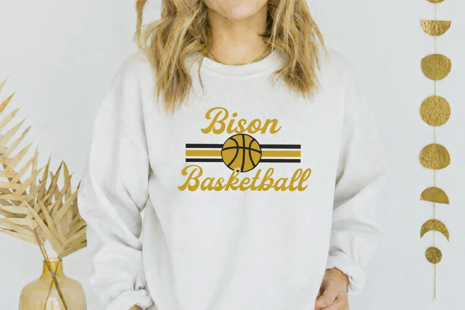 SHS Basketball White Crew – Pre-Order