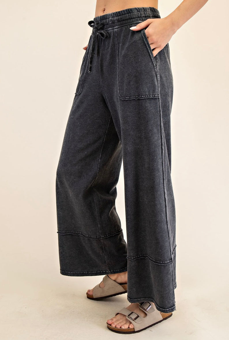 Cropped Wide Leg