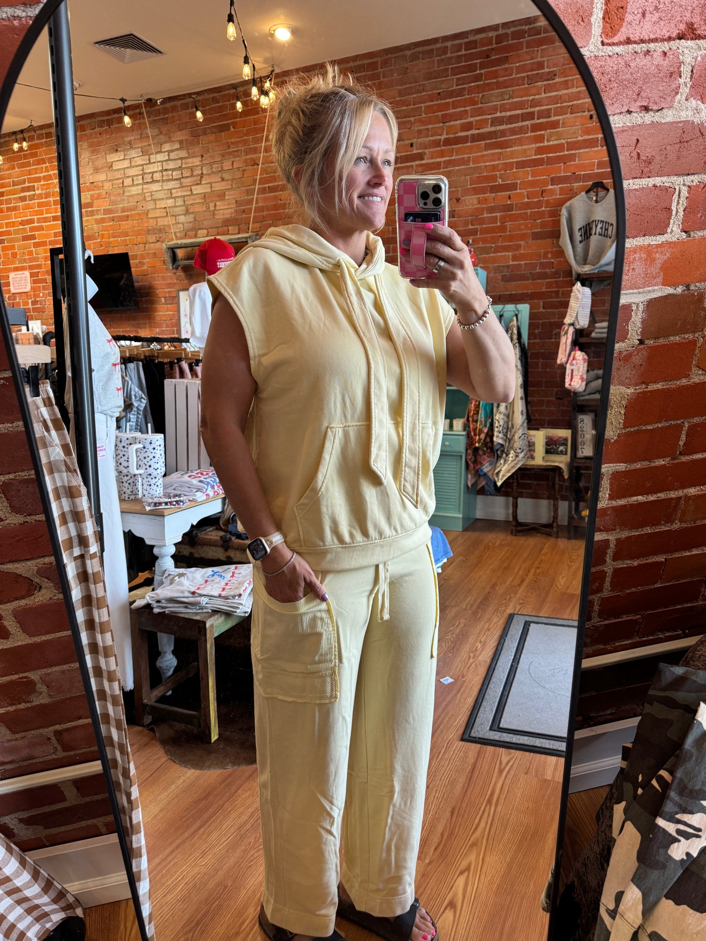 Lemonilla Oversized Hoodie & Crop Pants