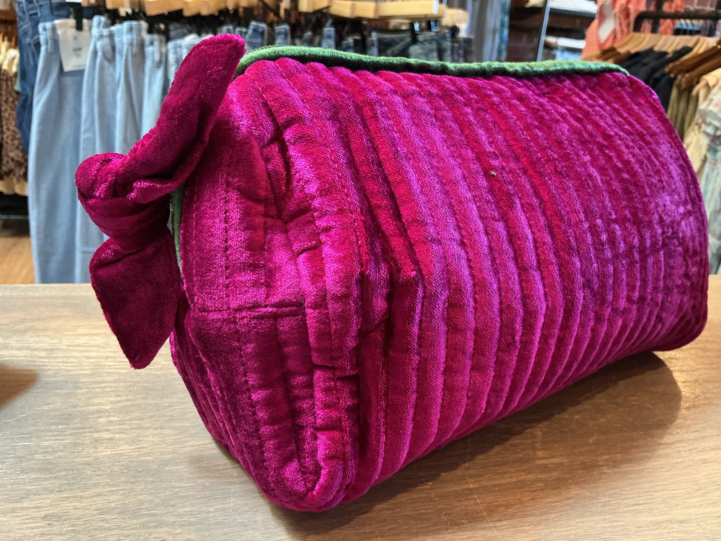 Travel Pouch Fuchsia