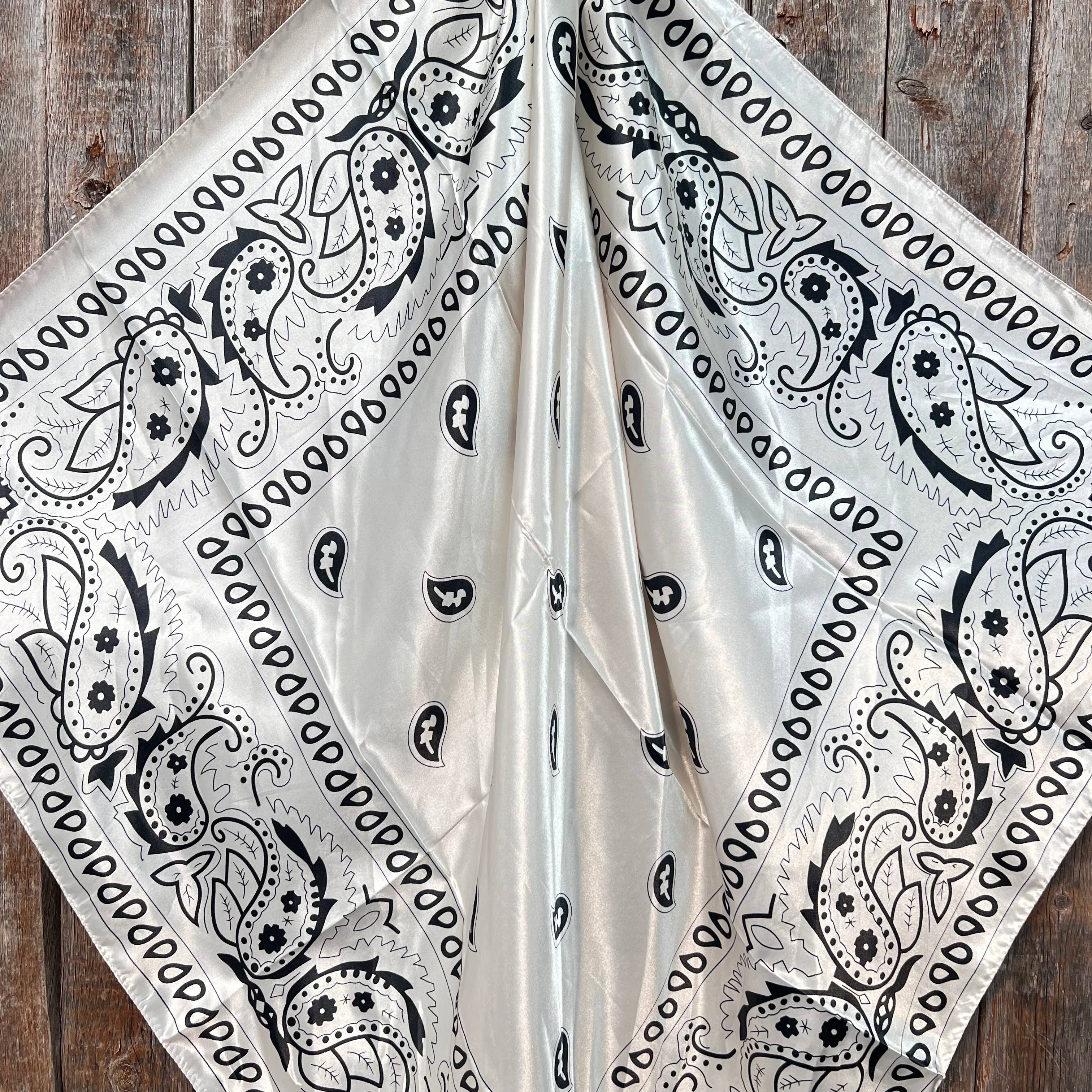 35X35"  Cream & Black Paisley Wild Rag